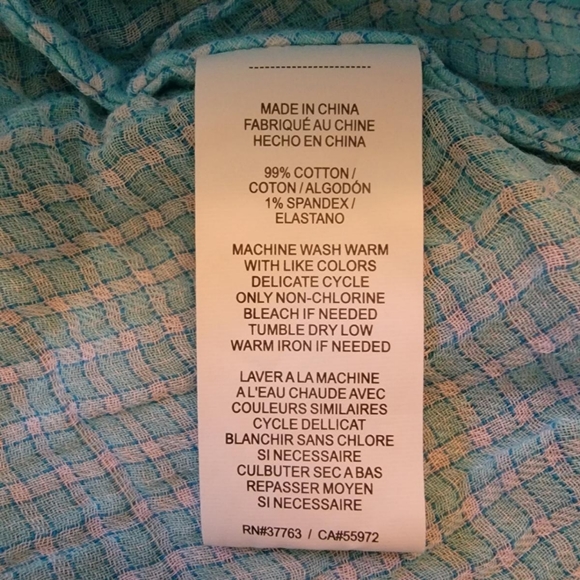 NWT C&C California Sleeveless Button Down Shirt - Picture 5 of 5